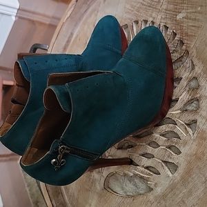 Donald Pliner Stiletto Oxfords